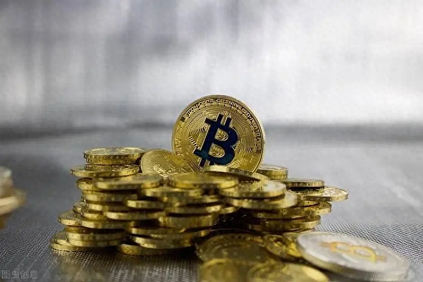 加密货币九月风暴预警：SHIB技术面转牛、BTC双顶隐忧、DOGE巨鲸异动